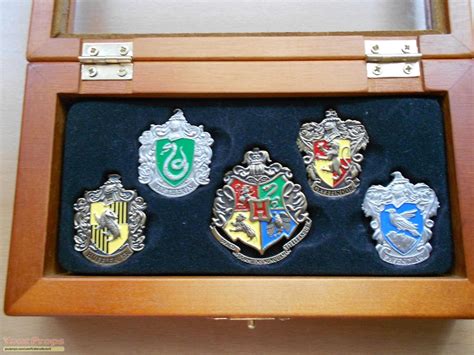 noble harry potter house pins